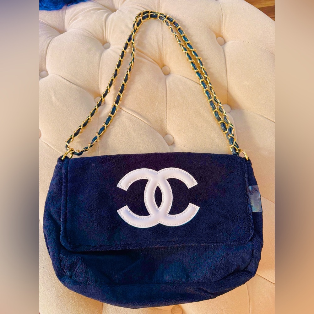 VIP GWP Precision Bag